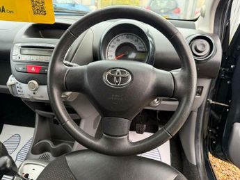 Toyota AYGO 1.0 VVT-i Ice MultiMode Euro 5 5dr