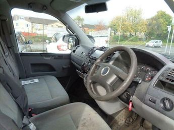 Volkswagen Transporter 1.9 TDI T30 L1 H1 4dr