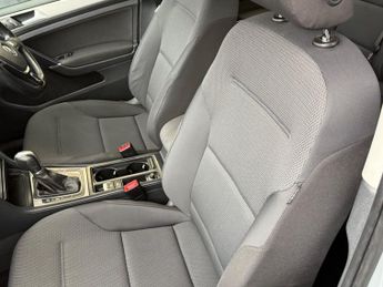 Volkswagen Golf 1.4 TSI BlueMotion Tech Match DSG 5dr 120BHP