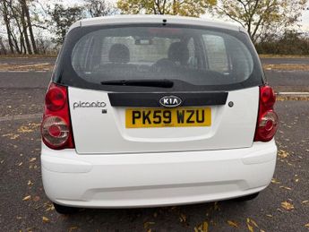 Kia Picanto 1
