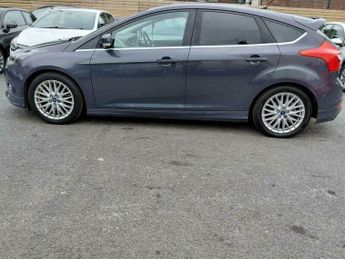 Ford Focus 1.6 Zetec S Powershift Euro 5 5dr 123BHP