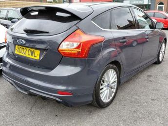 Ford Focus 1.6 Zetec S Powershift Euro 5 5dr 123BHP