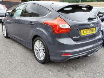 Ford Focus 1.6 Zetec S Powershift Euro 5 5dr 123BHP