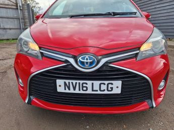 Toyota Yaris 1.5 VVT-h Icon Hatchback 5dr Petrol Hybrid E-CVT Euro 6 (101 ps)