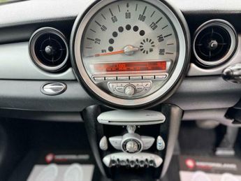 MINI Hatch 1.6 Cooper Steptronic Euro 5 3dr