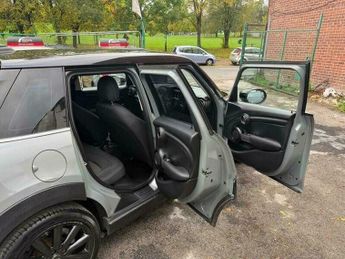 MINI Hatch 1.5 Cooper Classic Steptronic Euro 6 (s/s) 5dr