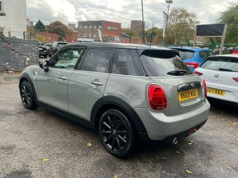 MINI Hatch 1.5 Cooper Classic Steptronic Euro 6 (s/s) 5dr