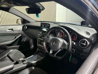 Mercedes-Benz A Class 2.1 A200d AMG Line (Premium) 7G-DCT Euro 6 (s/s) 5dr