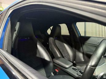 Mercedes-Benz A Class 2.1 A200d AMG Line (Premium) 7G-DCT Euro 6 (s/s) 5dr