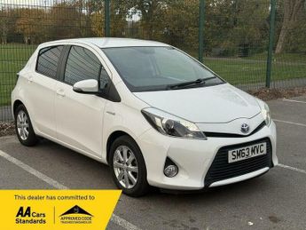 Toyota Yaris 1.5 VVT-h Icon Plus CVT Euro 5 5dr