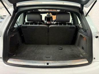 Audi Q7 3.0 TDI V6 S line Tiptronic quattro Euro 5 5dr