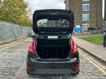 Ford Fiesta TITANIUM