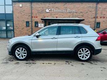 Volkswagen Tiguan 2.0 TDI BlueMotion Tech SE SUV 5dr Diesel Manual Euro 6 (s/s) (1