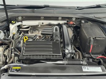 Volkswagen Golf SE TSI BLUEMOTION TECHNOLOGY DSG