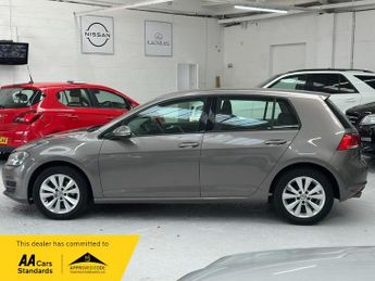 Volkswagen Golf SE TSI BLUEMOTION TECHNOLOGY DSG