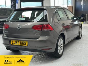 Volkswagen Golf SE TSI BLUEMOTION TECHNOLOGY DSG