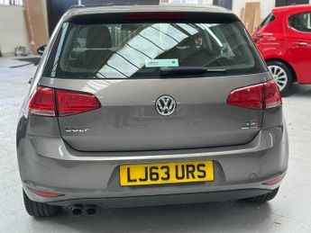 Volkswagen Golf SE TSI BLUEMOTION TECHNOLOGY DSG