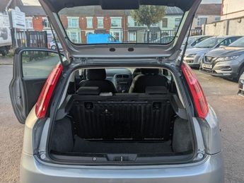 Fiat Grande Punto 1.4 Active Hatchback 3dr Petrol Manual Euro 4 (77 bhp)