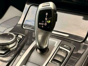 BMW 5 SERIES 2.0 520d SE Auto Euro 6 (s/s) 4dr