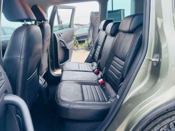 Skoda Yeti 1.2 TSI Elegance SUV 5dr Petrol DSG Euro 5 (105 ps)