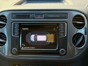 Volkswagen Tiguan 2.0 TDI BlueMotion Tech Match SUV 5dr Diesel DSG 4WD Euro 6 (s/s