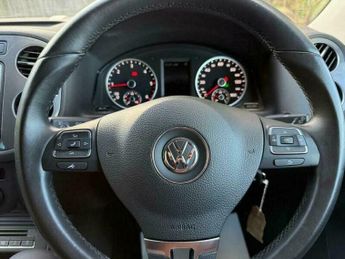 Volkswagen Tiguan 2.0 TDI BlueMotion Tech Match SUV 5dr Diesel DSG 4WD Euro 6 (s/s
