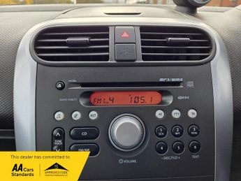 Vauxhall Agila 1.2 VVT SE MPV 5dr Petrol Auto Euro 5 (94 ps)