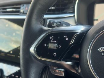 Jaguar F-Pace 2.0 P400e 19.3kWh R-Dynamic S Auto AWD Euro 6 (s/s) 5dr