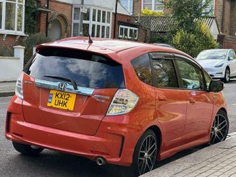 Honda Fit 1.5 Hybrid IMA RS 6 Speed Manual Euro 5