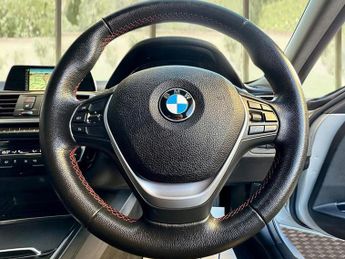 BMW 3 SERIES 320i SPORT