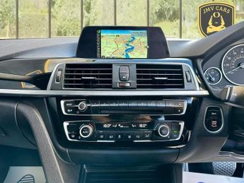 BMW 3 SERIES 320i SPORT