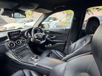 Mercedes GL Class GLC 220 D 4MATIC AMG LINE
