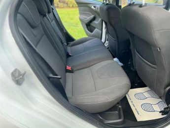 Ford Focus 1.6 Titanium Powershift Euro 5 5dr