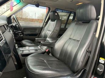 Land Rover Range Rover 4.4 TD V8 Westminster Auto 4WD Euro 5 5dr