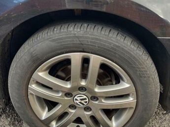 Volkswagen Golf 1.6 TDI SE DSG Euro 5 5dr