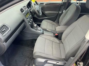 Volkswagen Golf 1.6 TDI SE DSG Euro 5 5dr