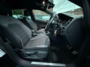 Volkswagen Golf 2.0 TDI BlueMotion Tech R-Line DSG Euro 6 (s/s) 5dr