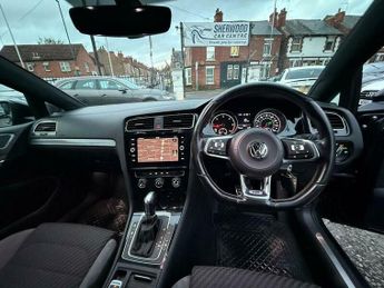 Volkswagen Golf 2.0 TDI BlueMotion Tech R-Line DSG Euro 6 (s/s) 5dr