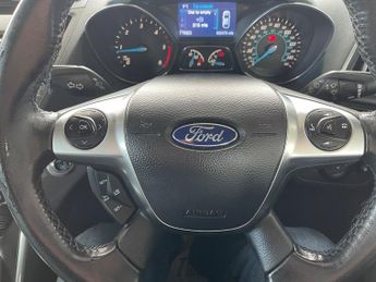 Ford C-Max TITANIUM TDCI