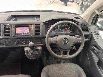 Volkswagen Transporter T30 TDI SHUTTLE SE BMT