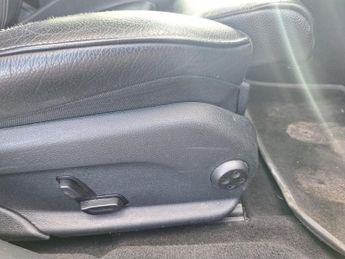 Mercedes-Benz E Class 2.0 E220d SE Saloon 4dr Diesel G-Tronic+ Euro 6 (s/s) (194 ps)