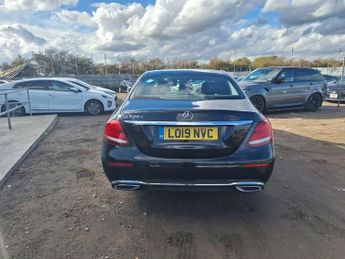 Mercedes-Benz E Class 2.0 E220d SE Saloon 4dr Diesel G-Tronic+ Euro 6 (s/s) (194 ps)