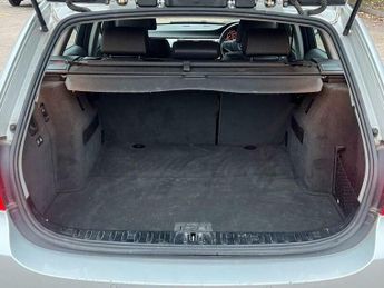 BMW 3 SERIES 2.0 320d SE Touring Steptronic Euro 5 5dr