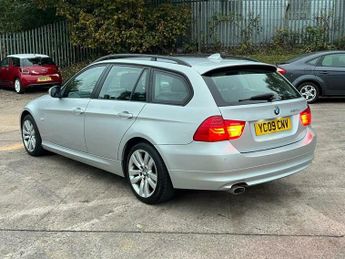 BMW 3 SERIES 2.0 320d SE Touring Steptronic Euro 5 5dr