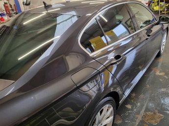 Volkswagen Passat R-LINE TDI DSG