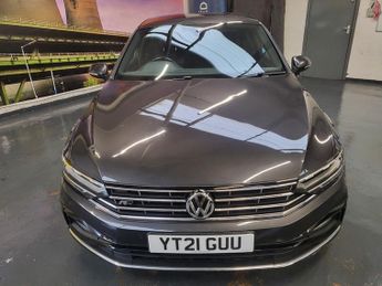 Volkswagen Passat R-LINE TDI DSG