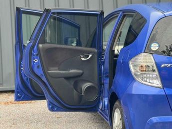 Honda Jazz 1.3h IMA HS-T CVT Euro 5 5dr