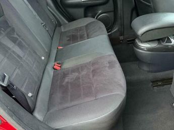 Nissan Juke 1.6 N-Connecta SUV 5dr Petrol XTRON Euro 6 (117 ps)