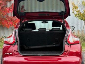 Nissan Juke 1.6 N-Connecta SUV 5dr Petrol XTRON Euro 6 (117 ps)