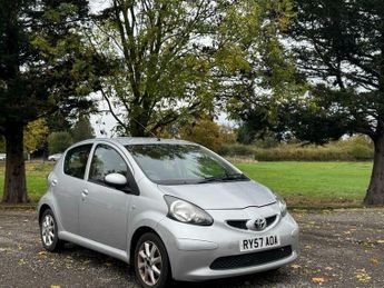 Toyota AYGO 1.0 VVT-i Platinum Euro 4 5dr
